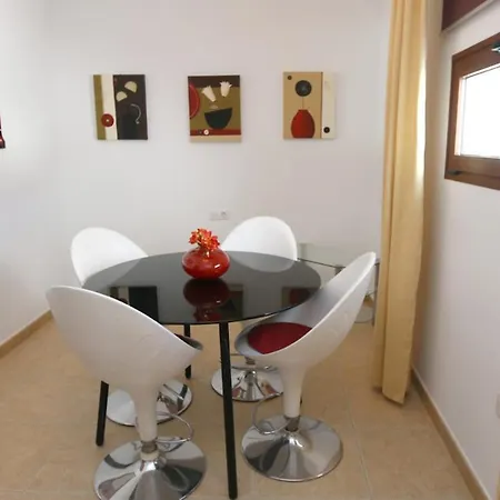 Playa Blanca Sleeps 4 Pool Wifi Willa Playa Blanca (Lanzarote)