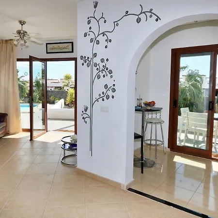 Willa Playa Blanca Sleeps 4 Pool Wifi Playa Blanca (Lanzarote)